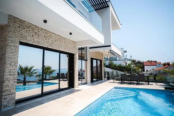 Villas-Kroatien Trogir Villa