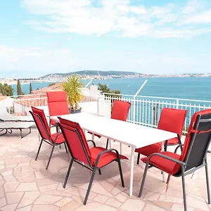 Nede Trogir