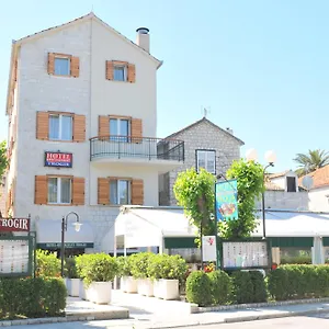 Hotel Hotel Trogir, Traù